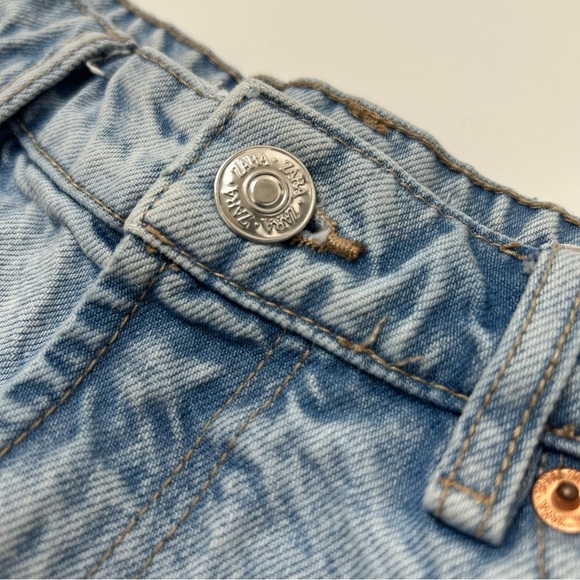 Zara High Rise Denim Cutoff Shorts 4 Blue Distressed Raw Hem Casual Festival - Picture 3 of 11